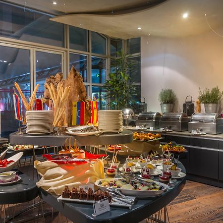 Nobel Zira Hotel Beograd Bagian luar foto