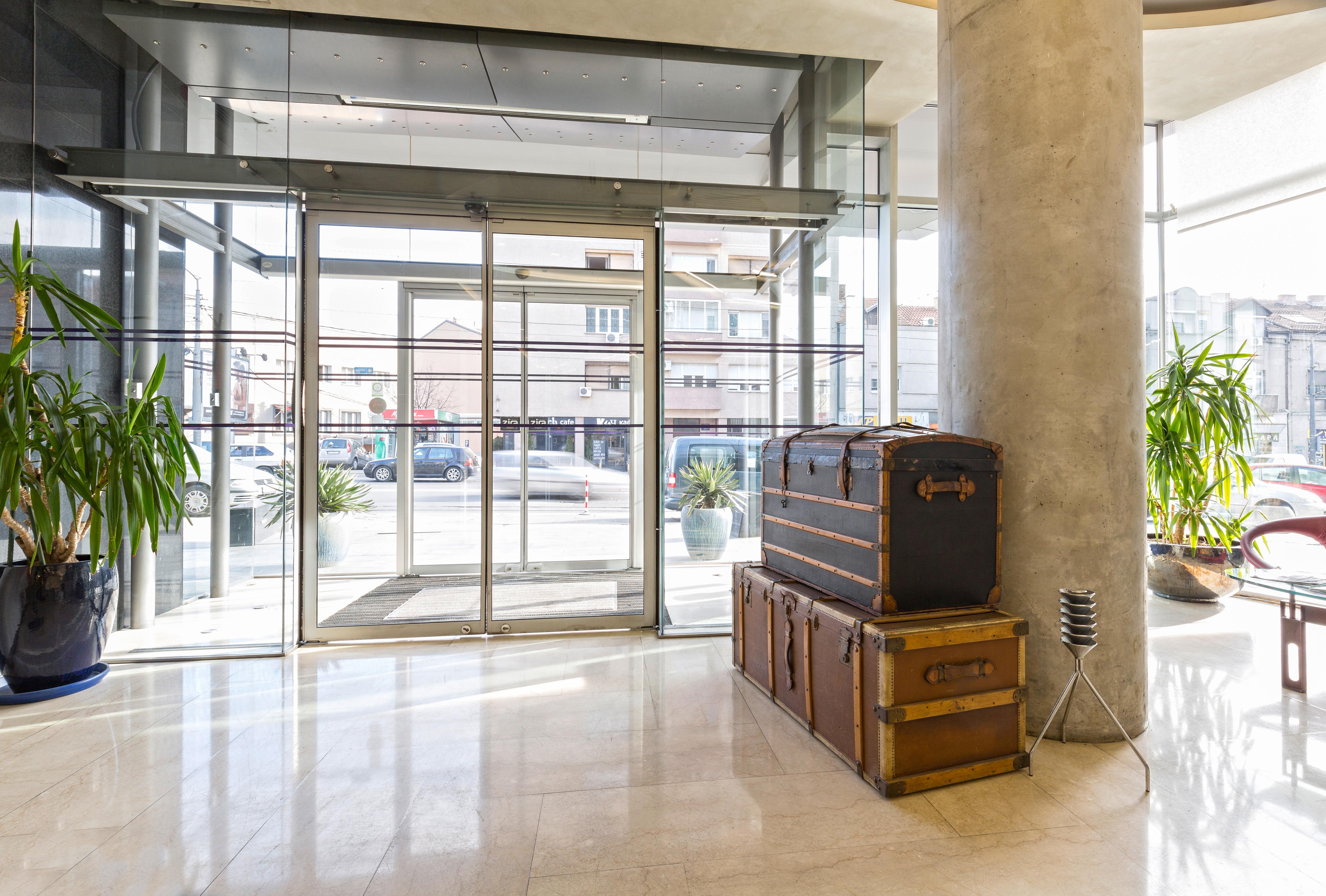 Nobel Zira Hotel Beograd Bagian luar foto